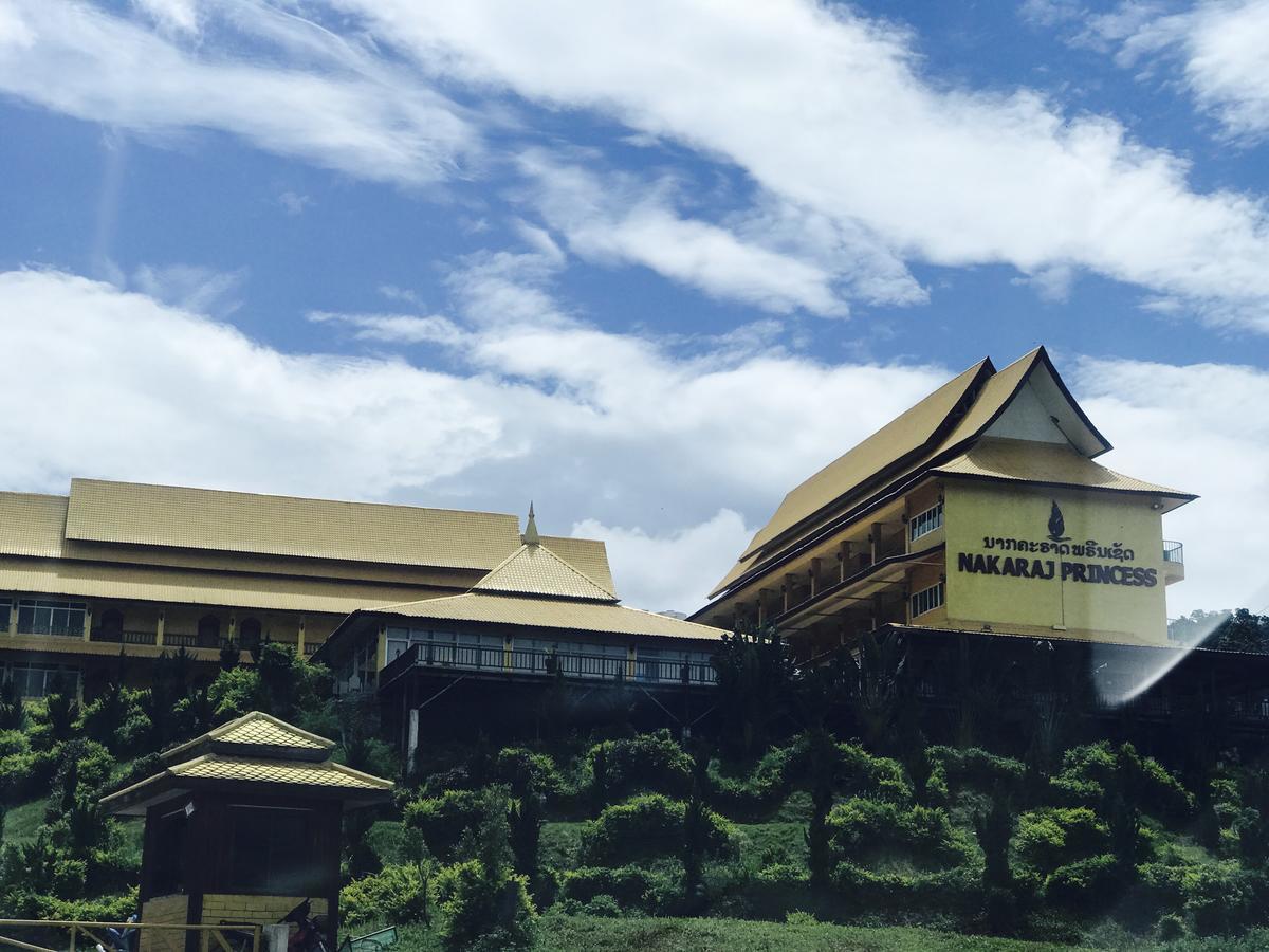 The M Bokeo Hotel Huay Xai Bagian luar foto